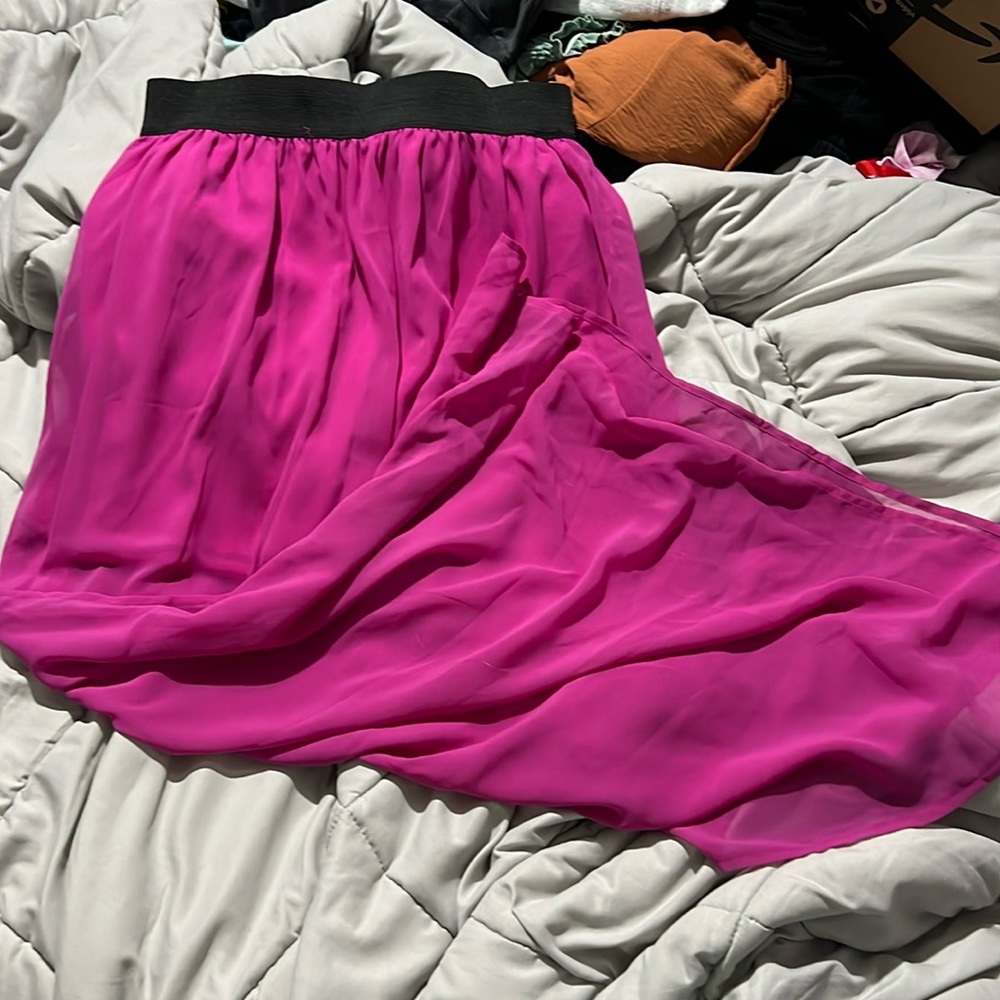 Pink flowy maxi skirt